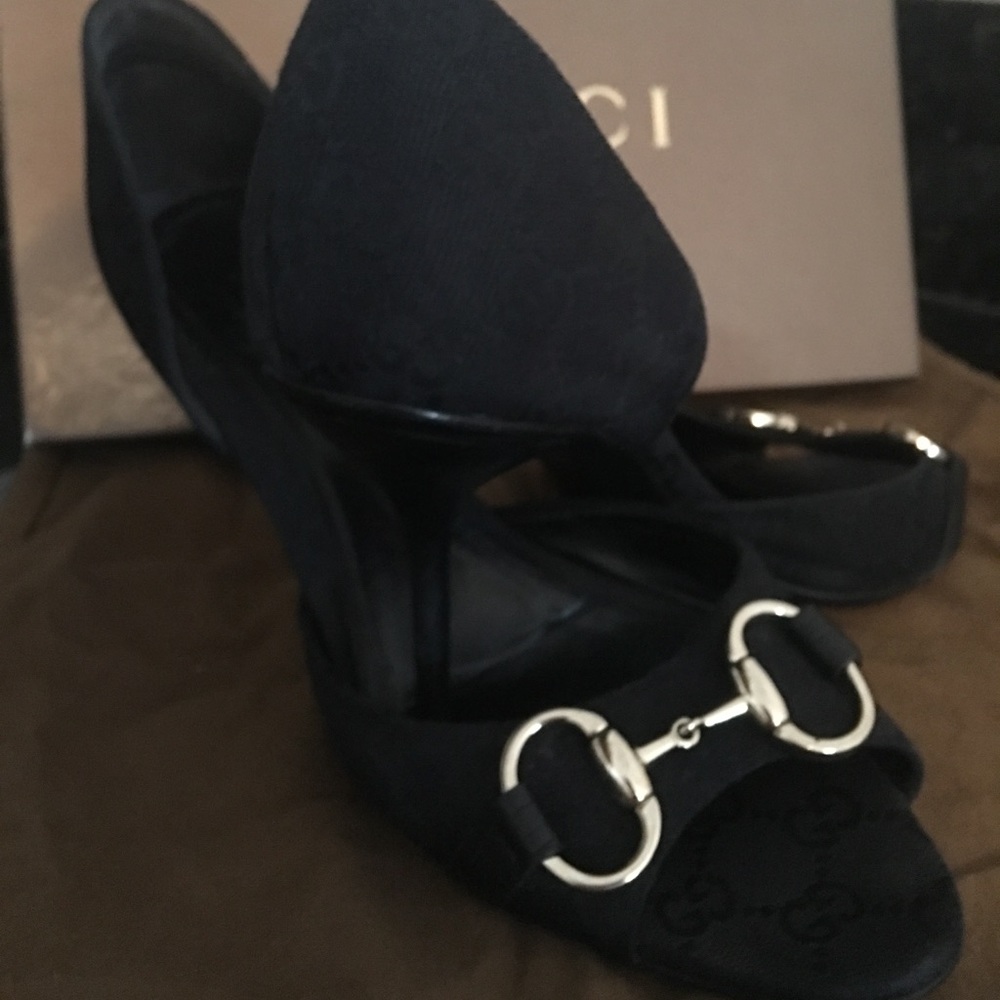 Gucci shoes